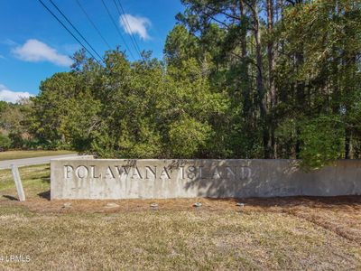 Property at 58 Old Smugglers Wharf Rd, Saint Helena Island, SC