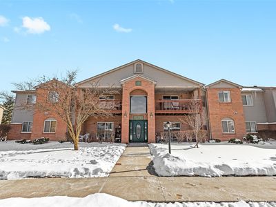 15795 Lakeside Dr APT 6