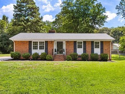 Property at 104 Weslayan Dr, Jamestown, NC