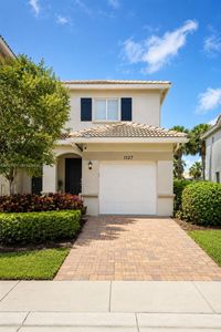 1127 Vermilion Dr