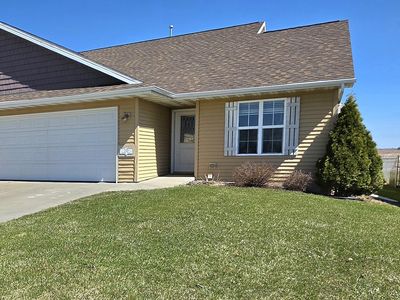 Property at 230 Brooke Dr, Omro, WI