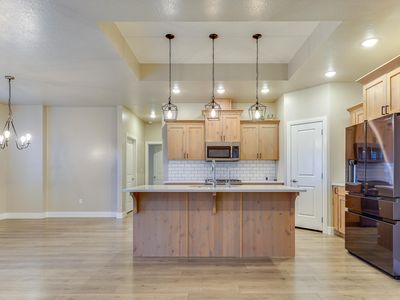 3761 N Native Dancer Dr