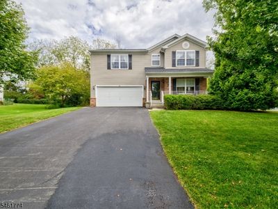 24 Alvin Sloan Ave