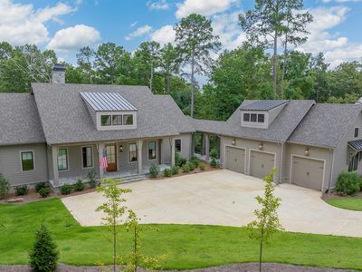 1020 Eastridge Loop