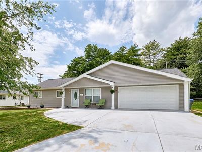 23 Saint Margaret Ln