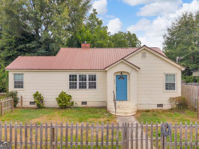 221 Edwards St
