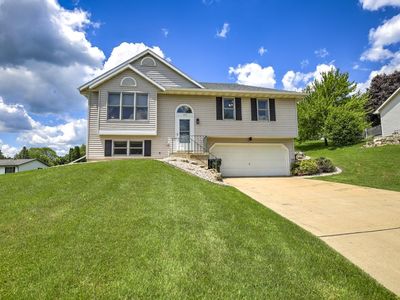 103 Victoria Ln