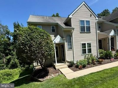 400 Derry Dr #400
