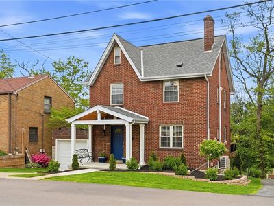 110 Orchard Sq