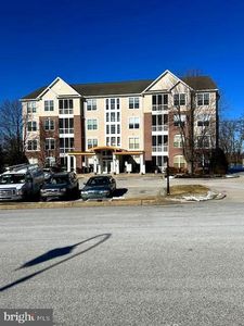 1010 Crest Way APT 304