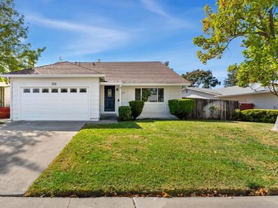 2273 Ross Pl
