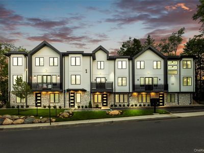 1 Homestead Lane #203