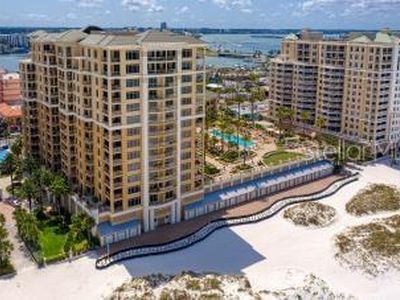 11 Baymont St APT 1006