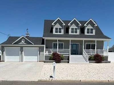 958 Capstan Drive