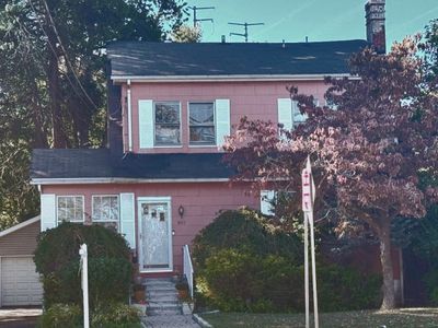 863 Pleasant Valley Way