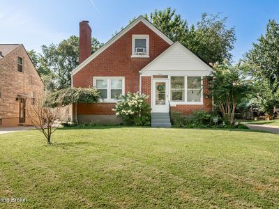 1244 Bourbon Ave