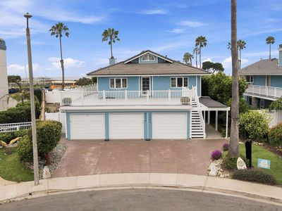 3089 Bayshore Ave