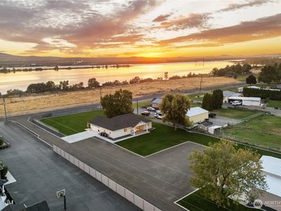 2467 Hanson Loop