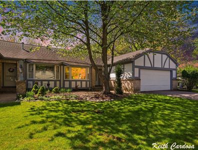 3119 Maple Villa Dr SE