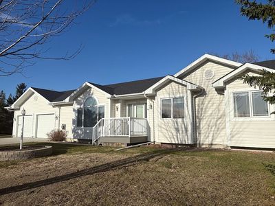 Property at 904 Main Ave S, Roseau, MN