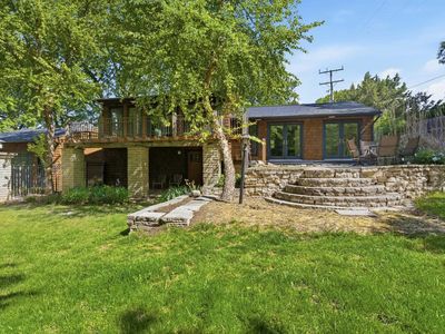 221 Westwood Rd