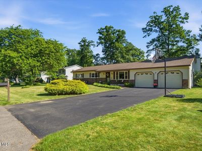 Property at 7 Turnberry Lane, Clifton Park, NY