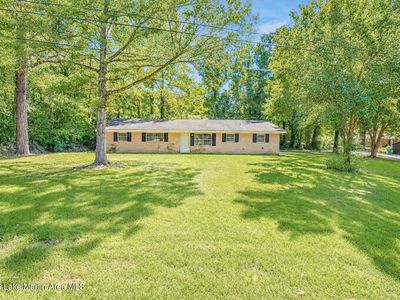 712 Whatley Dr