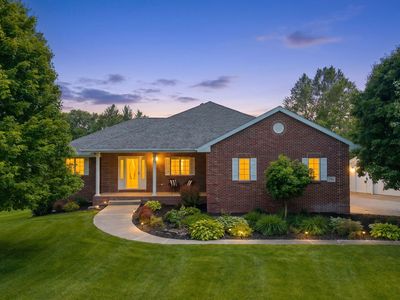 2966 Eagle Ridge Dr