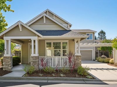 3 Buckhorn Court