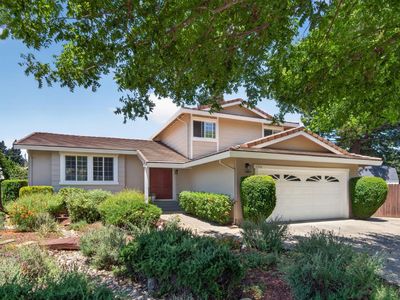 3376 Linda Mesa Way