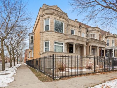 6556 S Woodlawn Ave