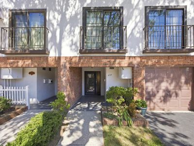 425 Schorr Drive