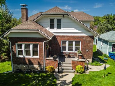 1024 Steuben St