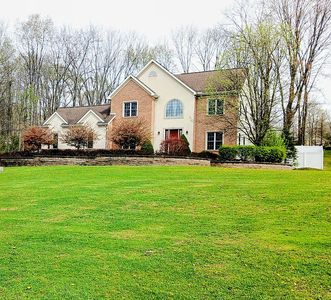 190 Fallen Timber Dr