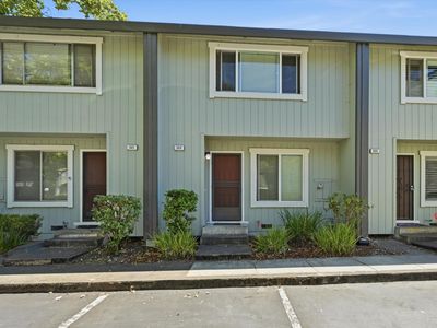 323 Harvest Lane