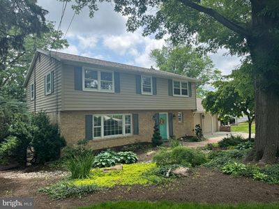 2031 Hollywood Pkwy