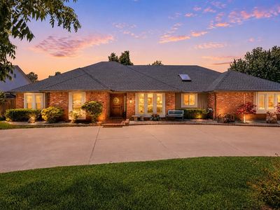 808 Glenridge Dr