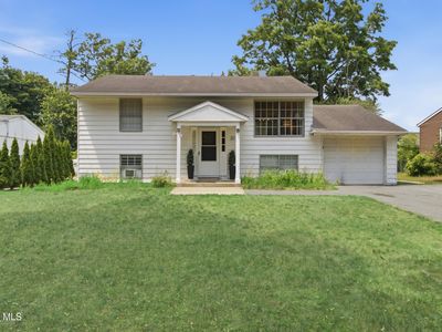 31 Spa Drive
