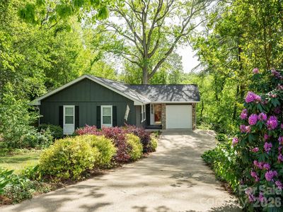 Property at 40 Fieldcrest Rd, Arden, NC