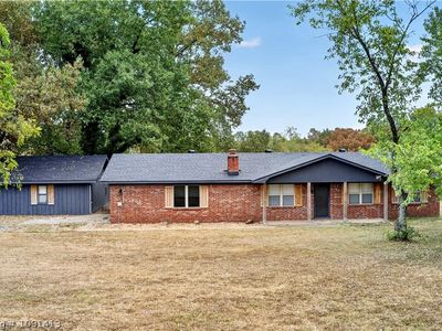 5831 S Ozark Est