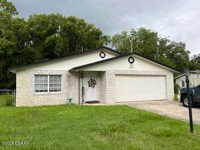 4570 Spruce Creek Rd