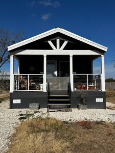 Property at 1322 Maxwell St, Buffalo Gap, TX