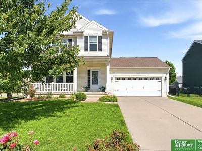 2003 Lakewood Dr