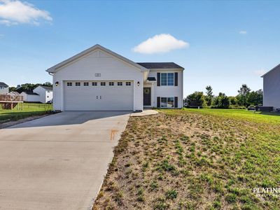 Property at 217 Vansen Dr, Kent City, MI