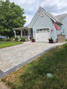 1 Plymouth Ct