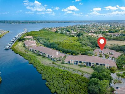 2385 SW Island Creek Trl