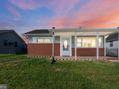 25 Right Aileron St