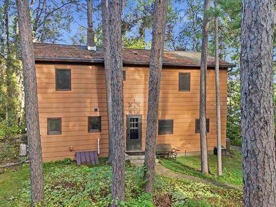 4015 Long Lake Shores Rd
