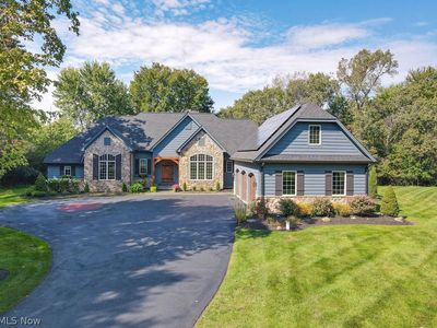 7920 Sunrise Ln