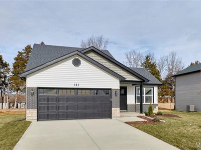 28728 Woodland Heights Dr